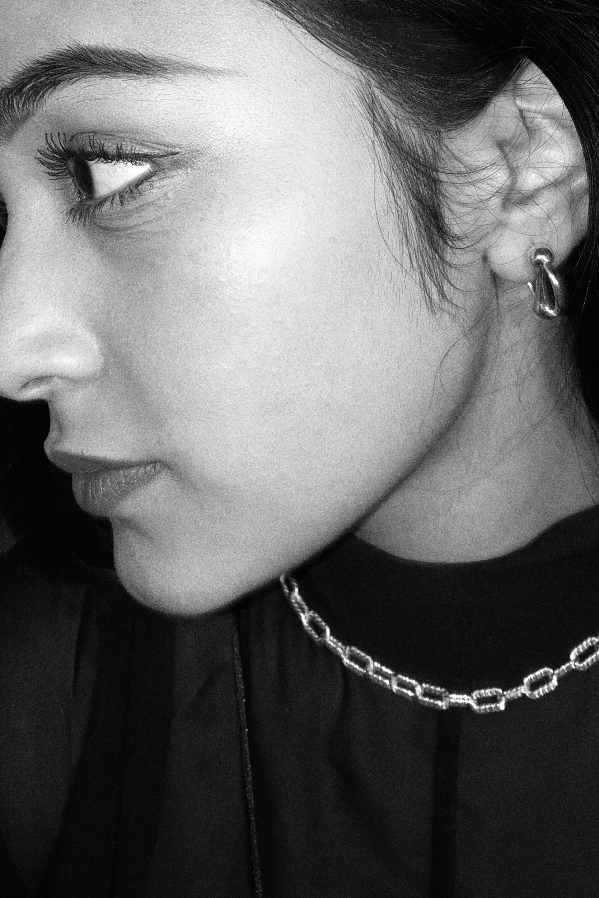 Horizontal pierce