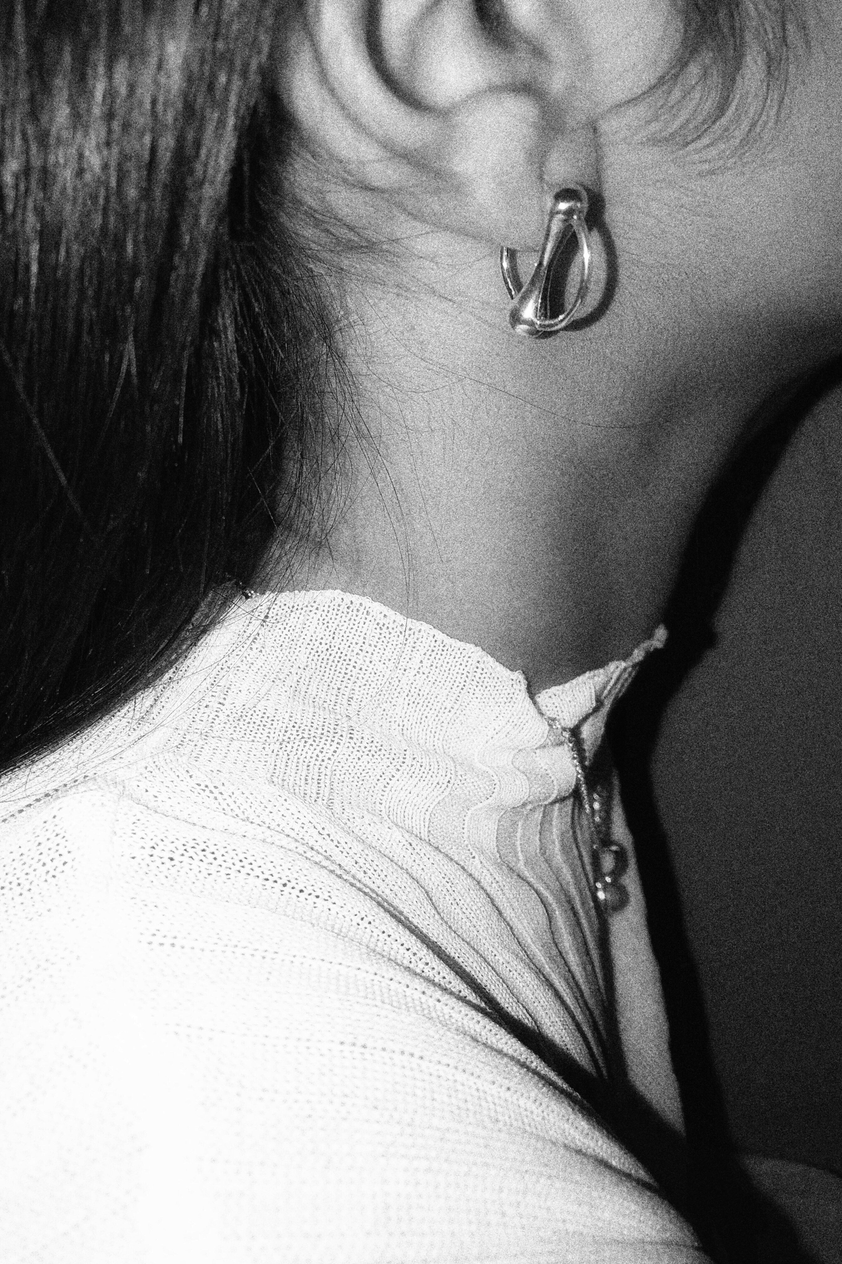 Horizontal pierce