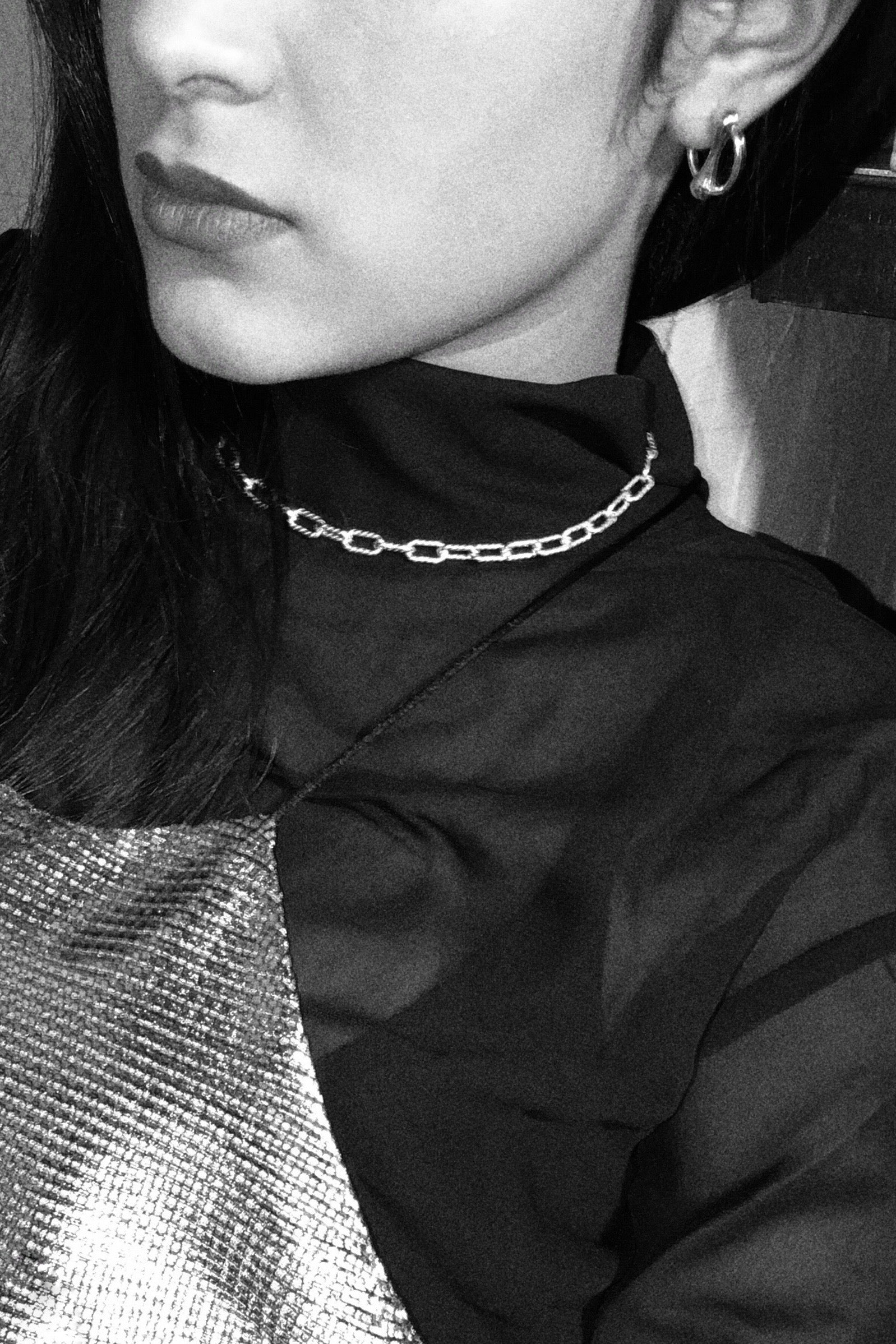 Horizontal pierce