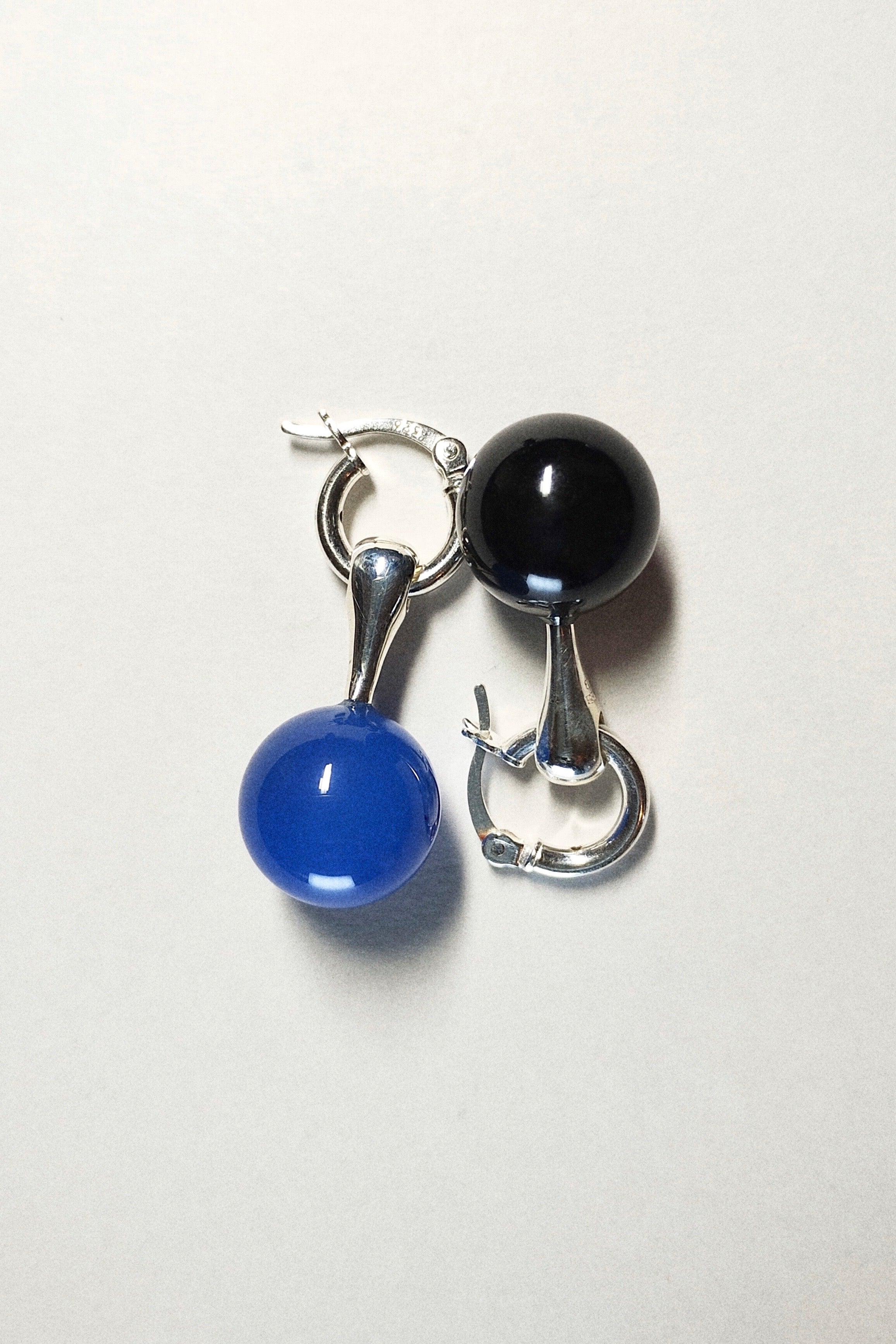 ONYX sphere pierce