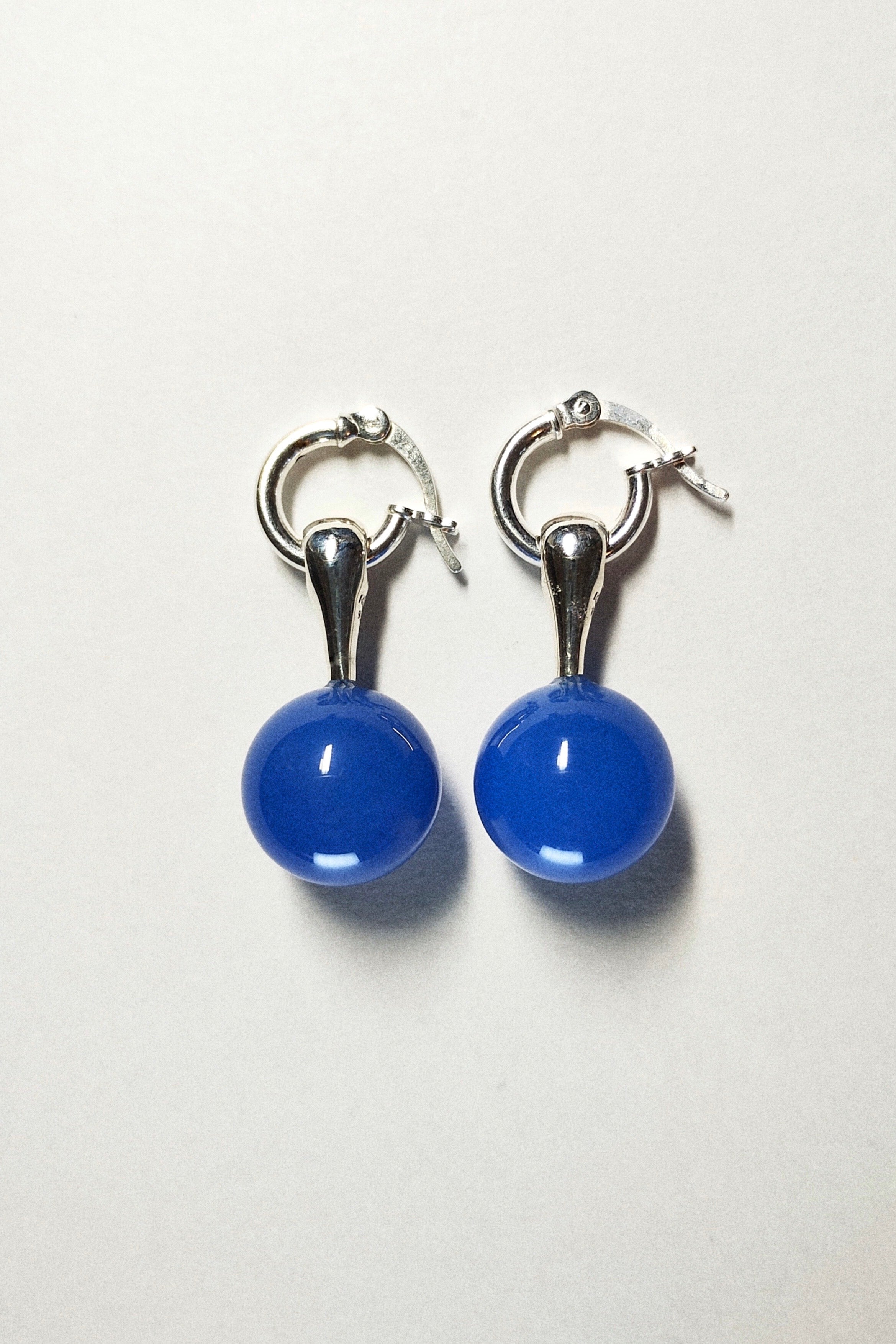 Blueagate sphere pierce