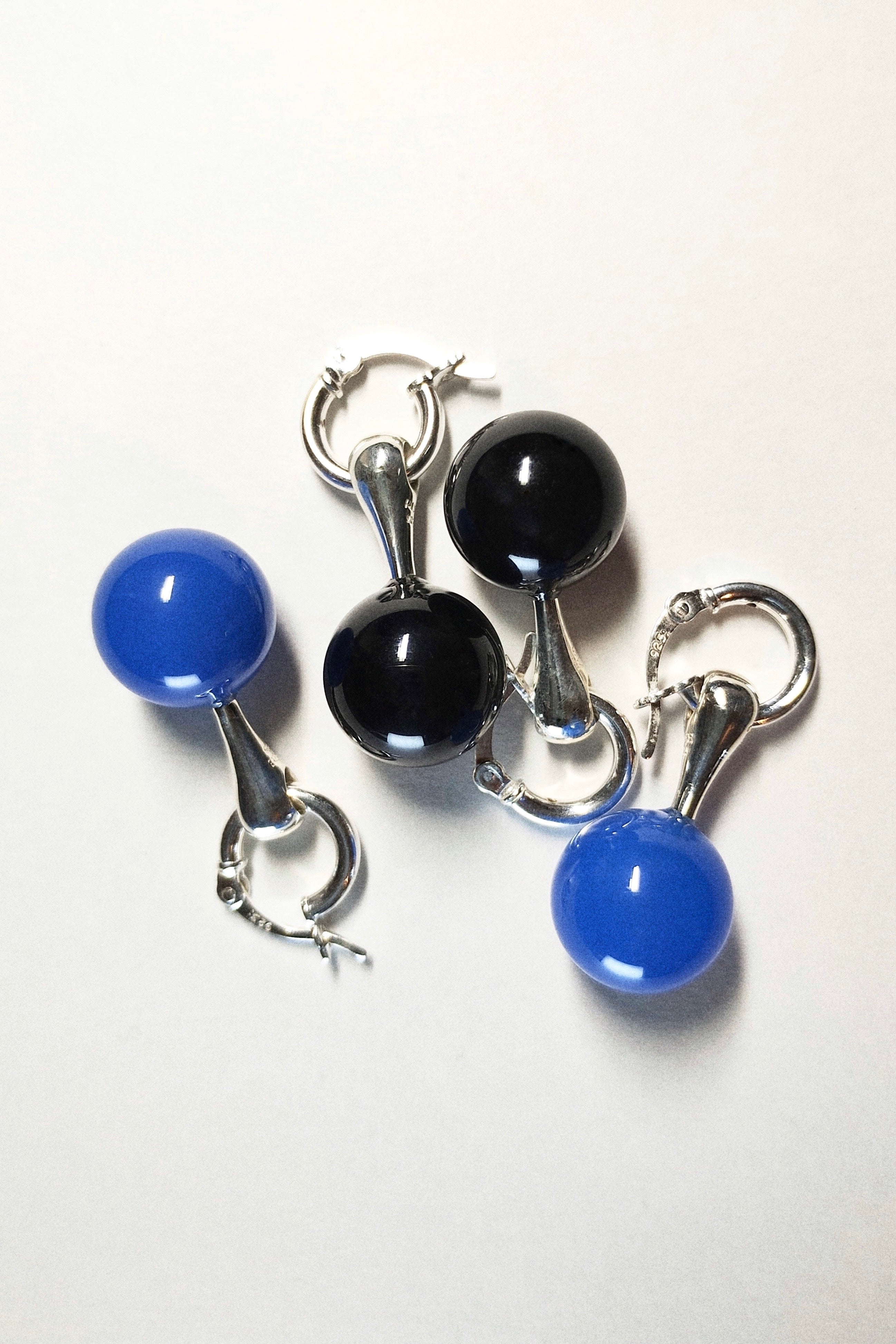 ONYX sphere pierce