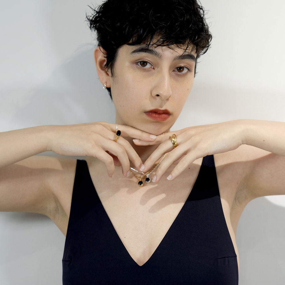 square at stone ring / onyx
