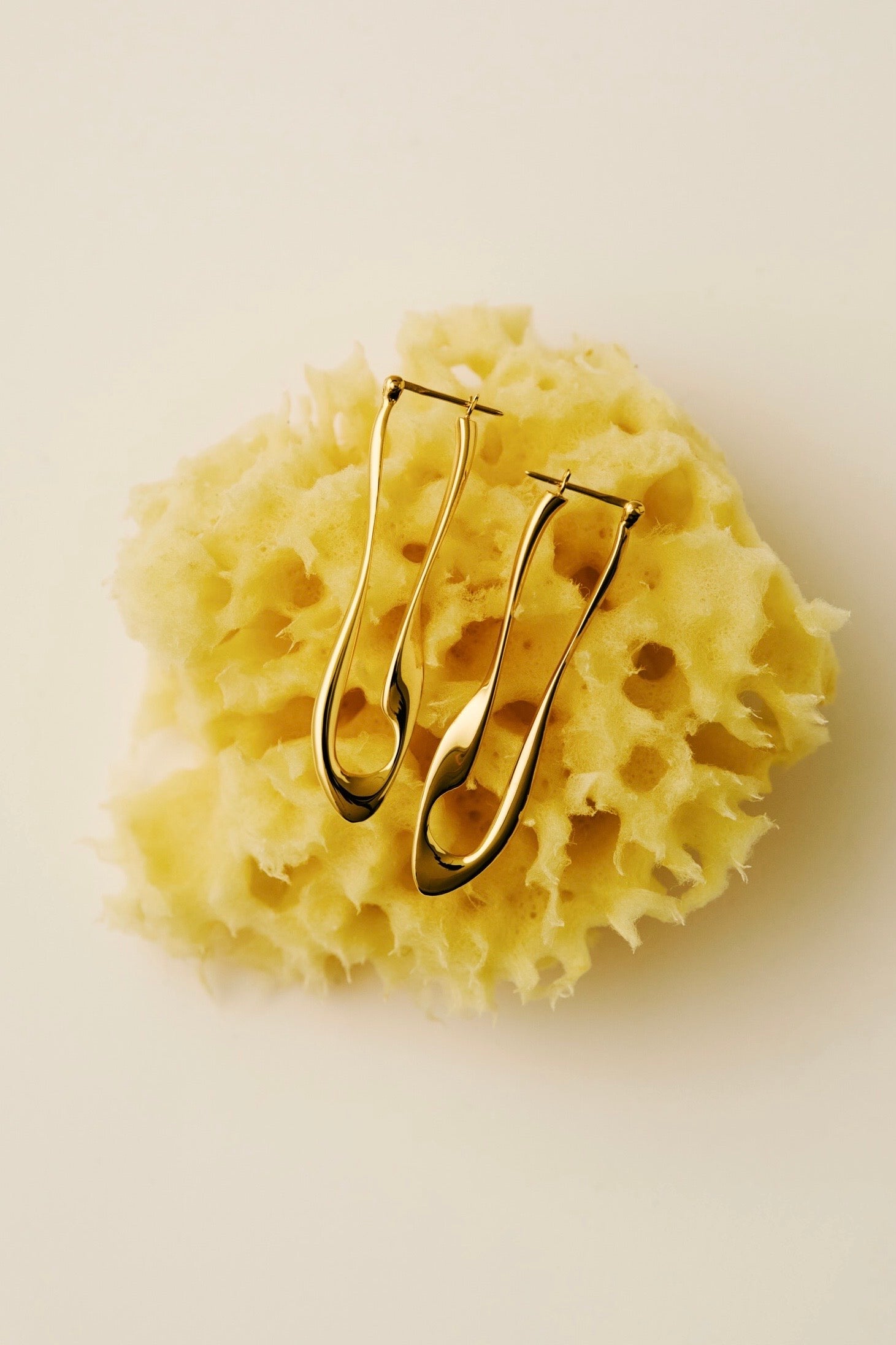 Billow long pierce GD