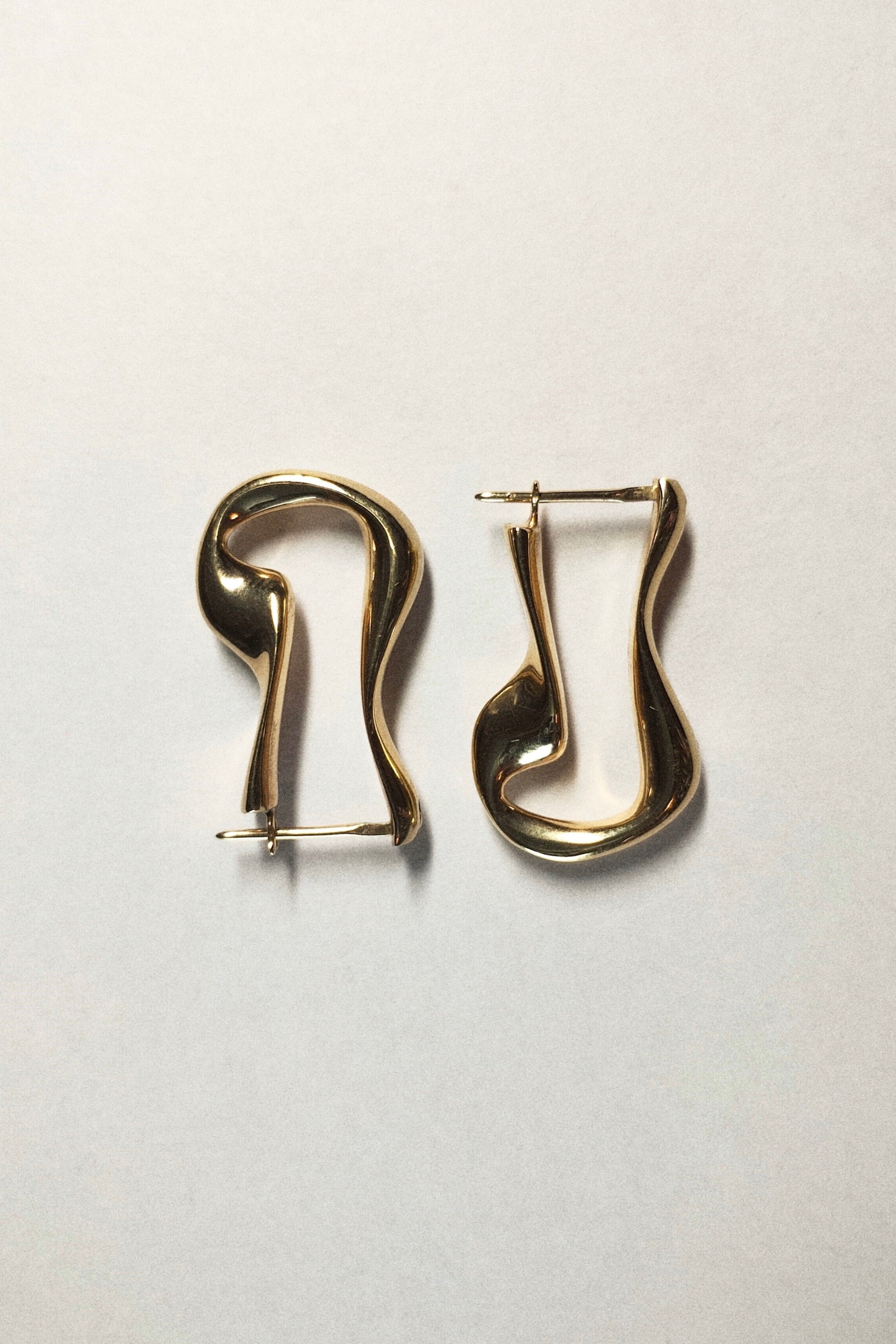 Billow pierce GD