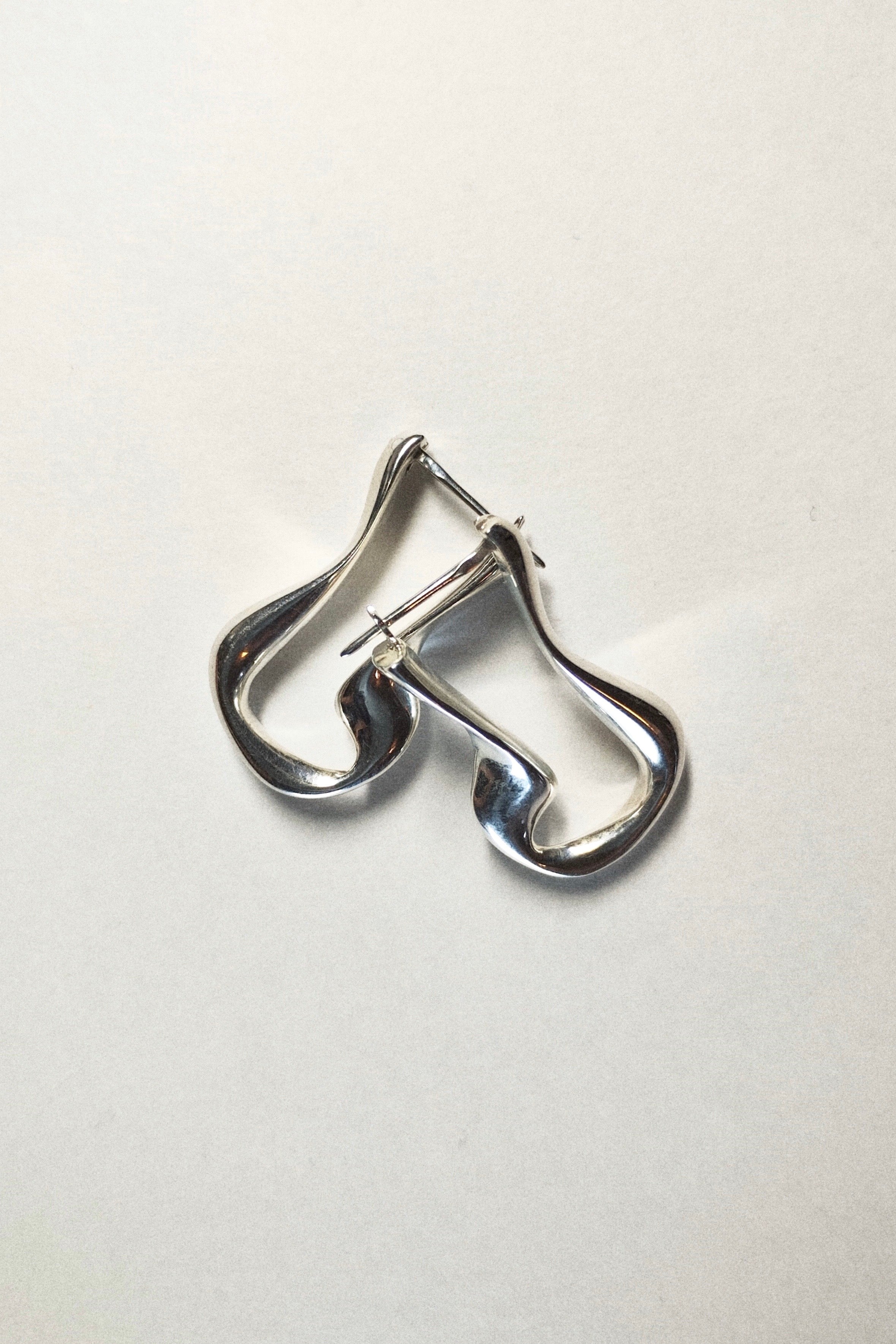 Billow pierce