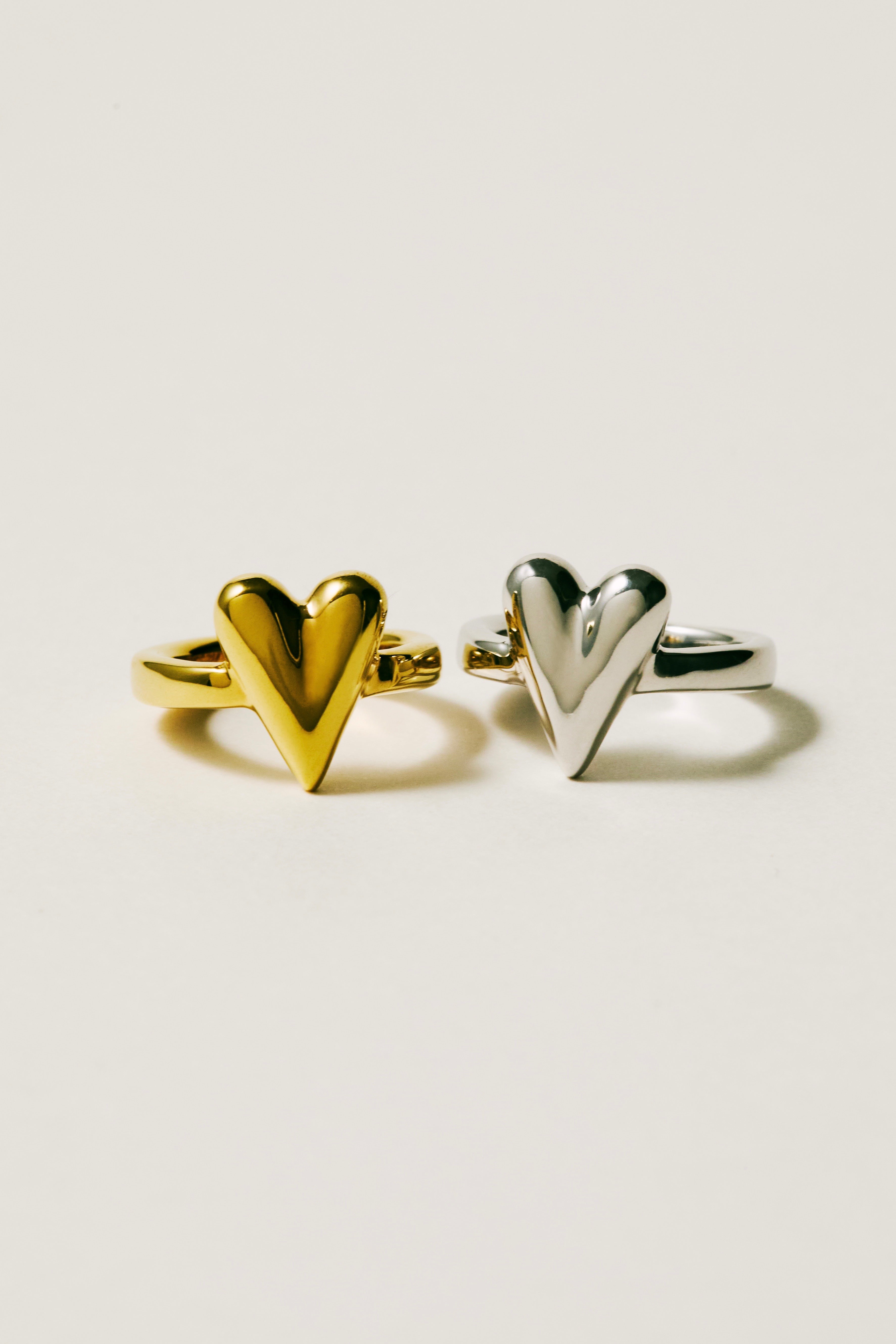 R.heart ring