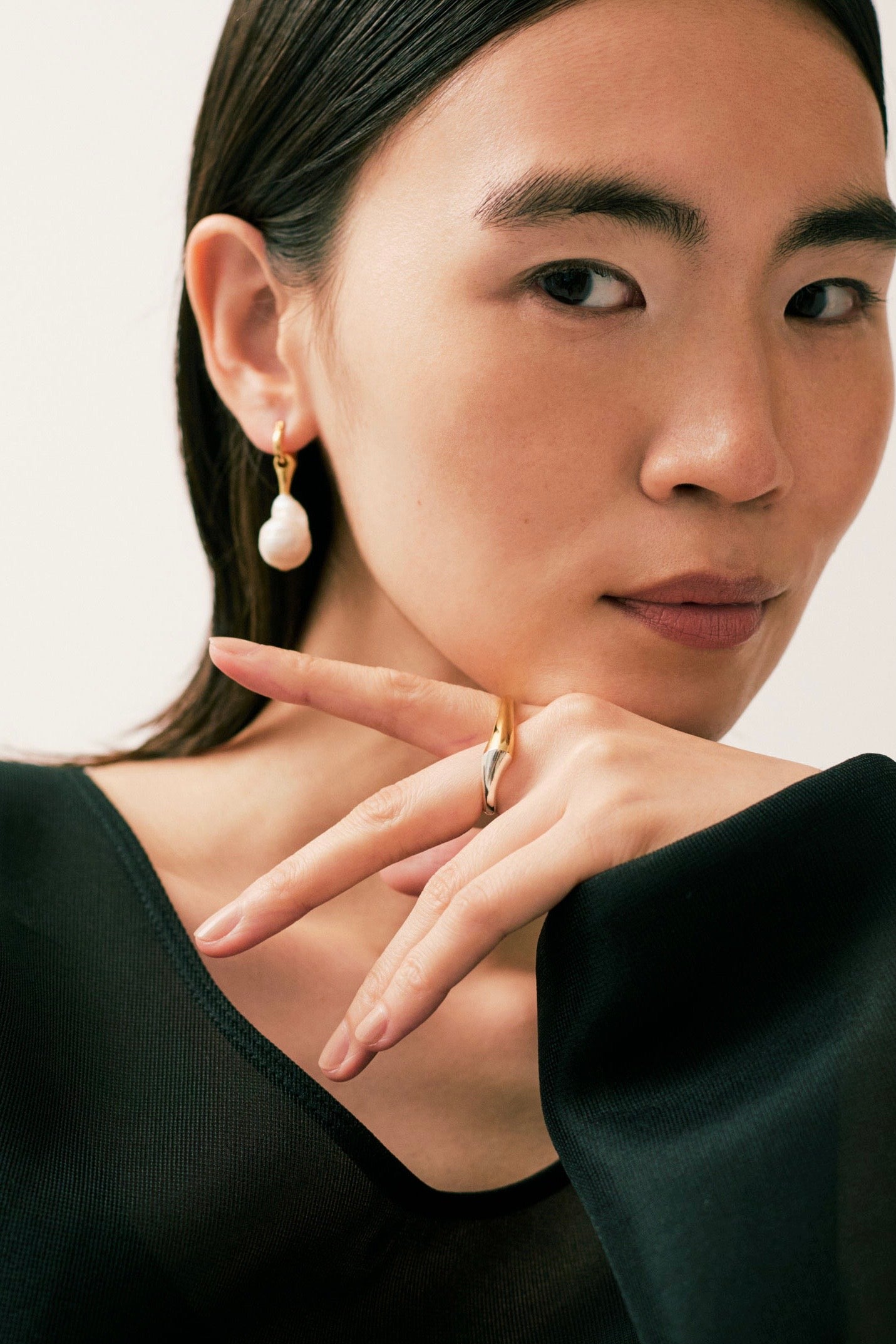 Billow pearl pierce GD