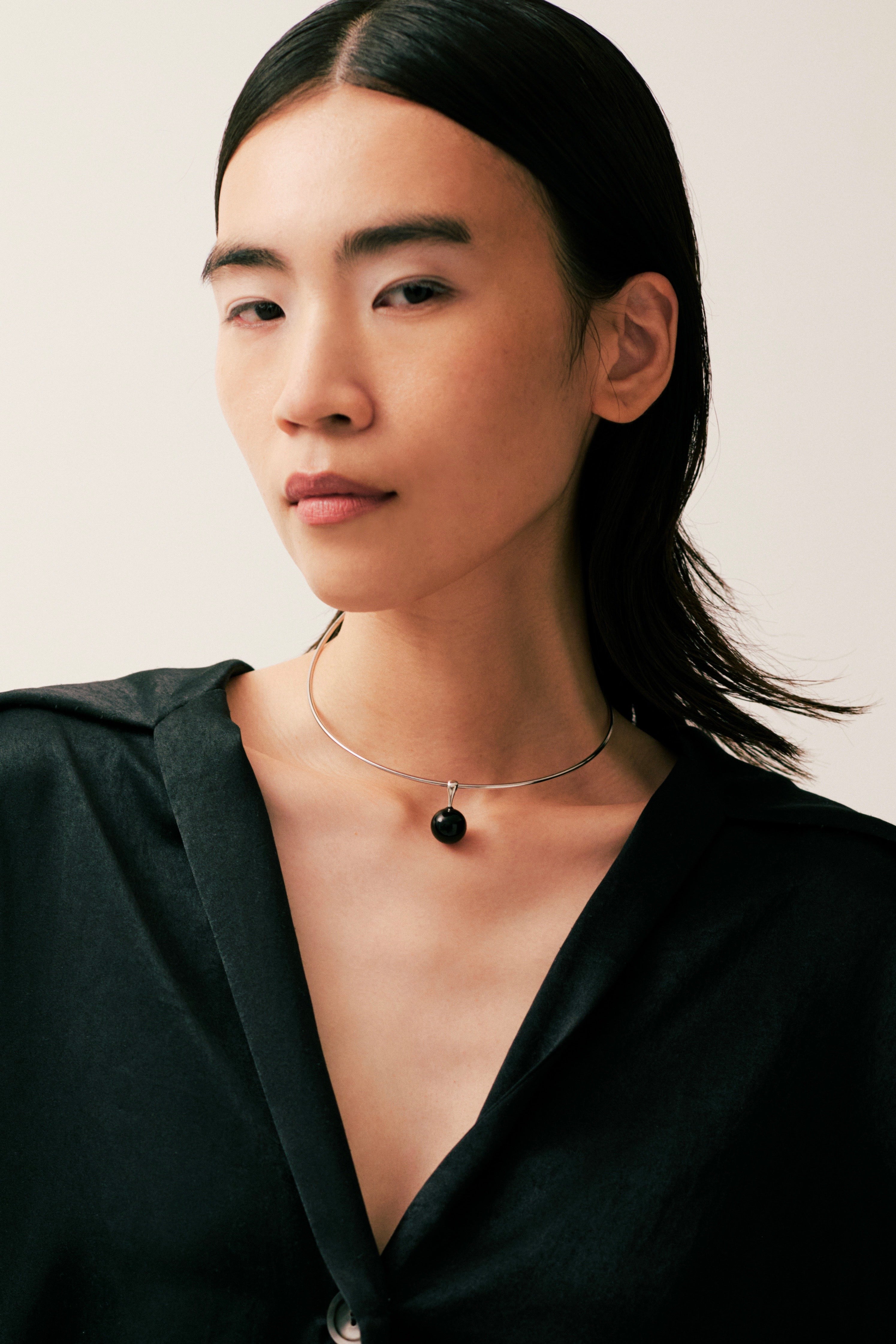 ONYX silver choker