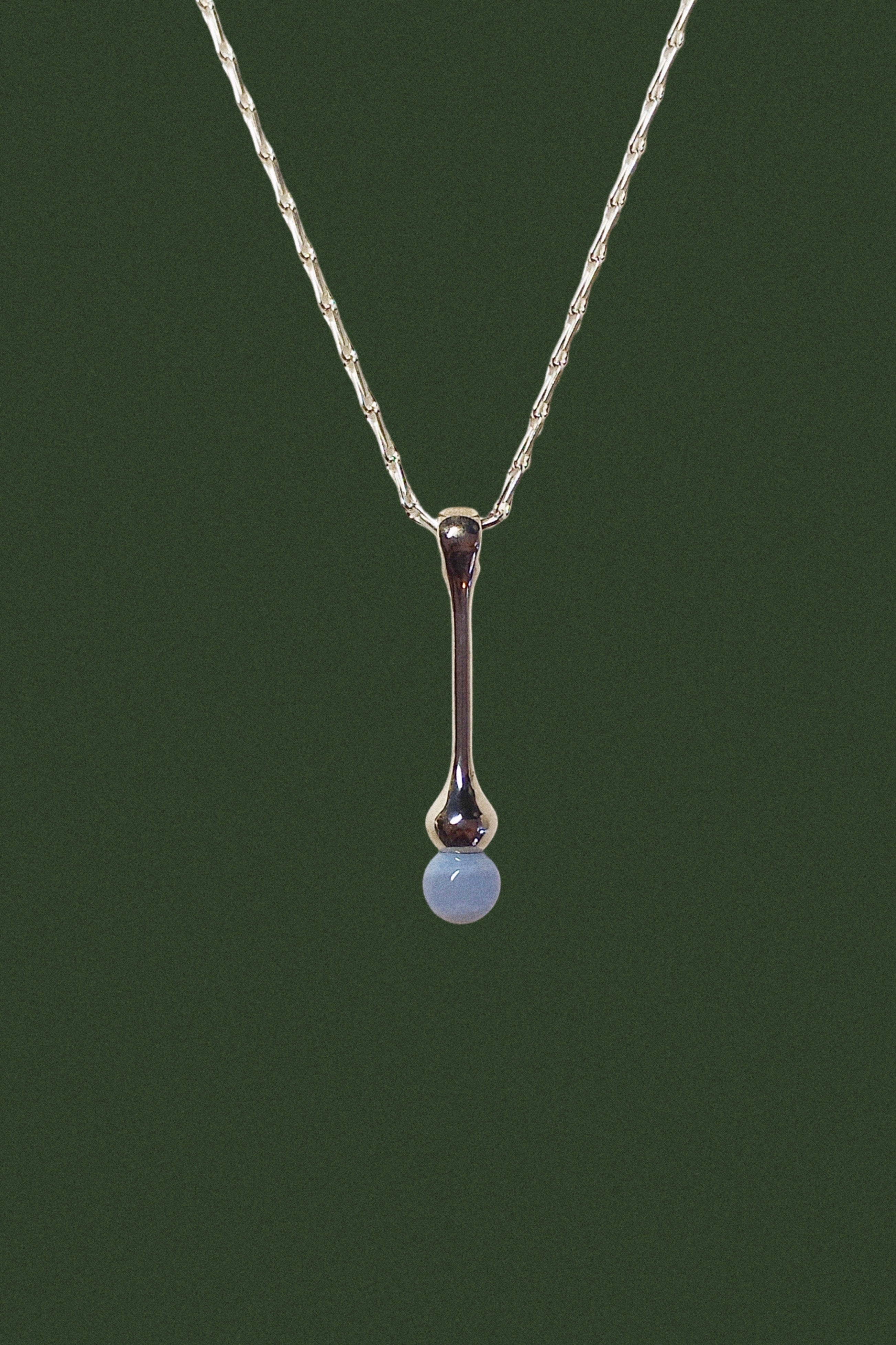 U.undulation long NC : Bluelaceagate